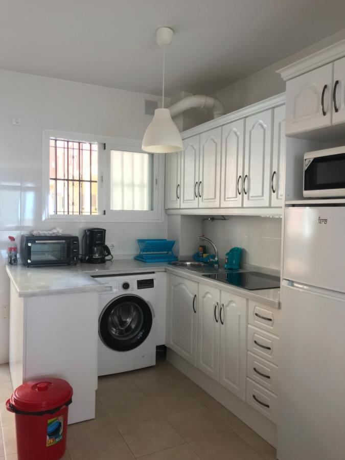 Apartamento A Pie De Playa. Nerja Esterno foto